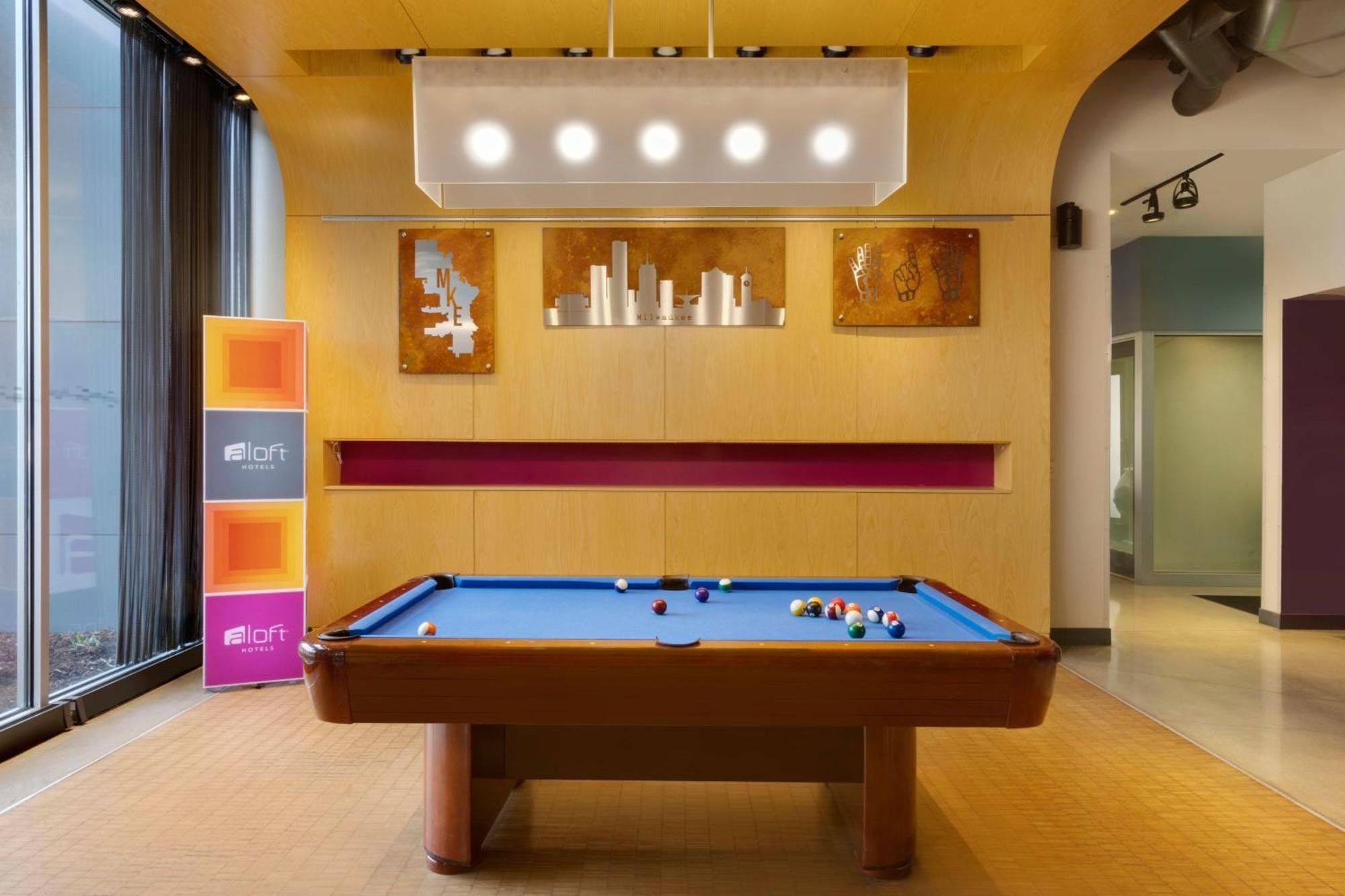 Aloft Hotel Milwaukee Downtown Extérieur photo