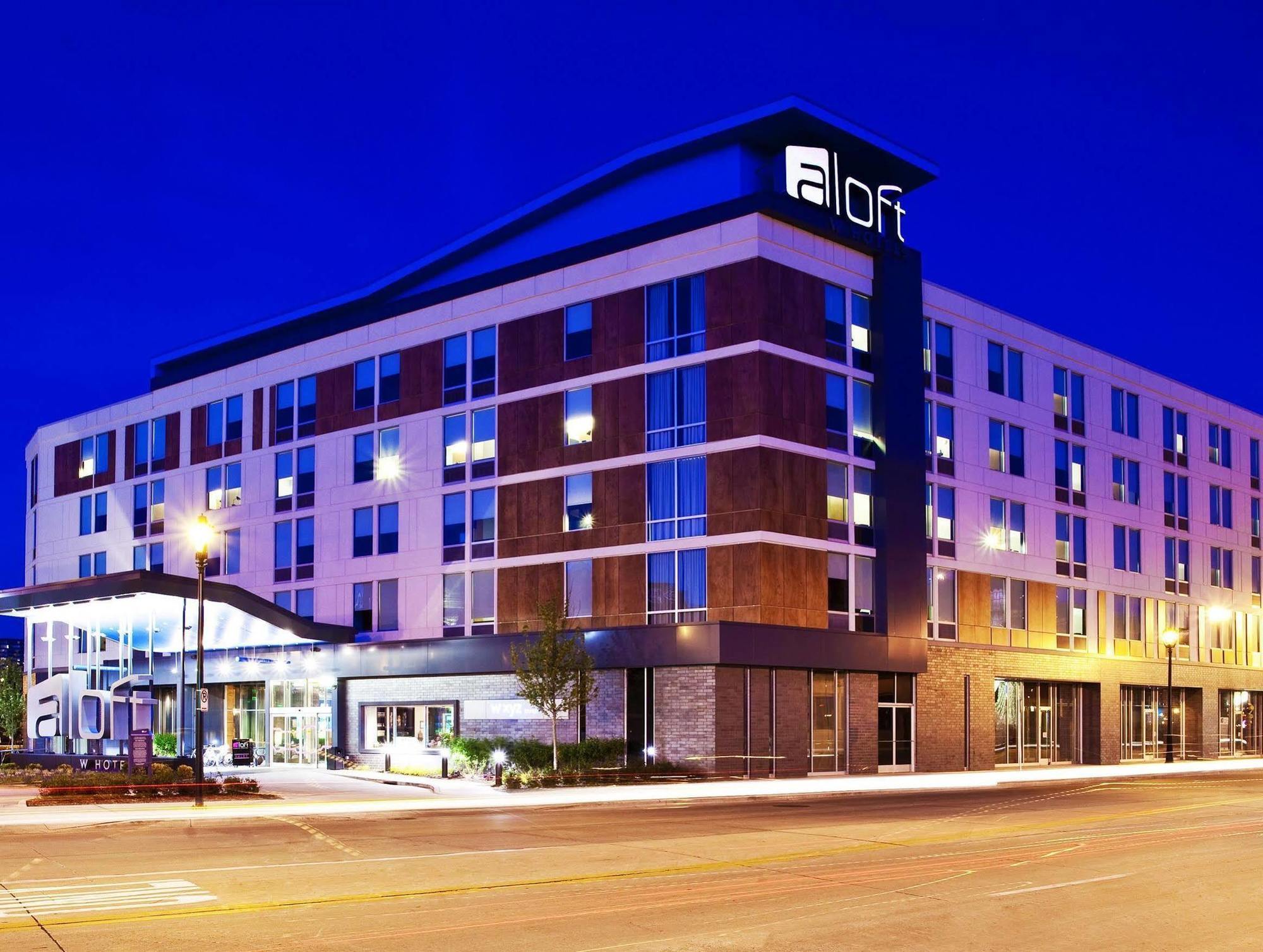 Aloft Hotel Milwaukee Downtown Extérieur photo